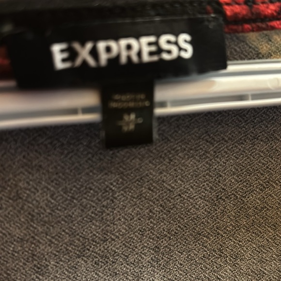 Express blouse with flowers - Picture 3 of 8